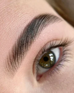 Brow Lamination & Tint